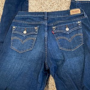 Women’s Levi Jeans 12